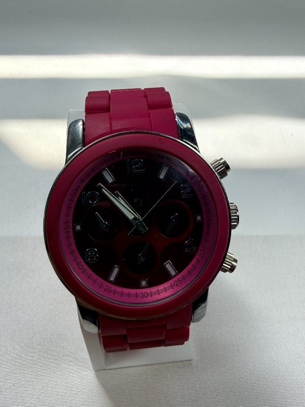 NY&C New York & Company Pink Silicone Quartz Fashion Watch Women's Rhinestone